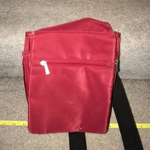 Travelon Travel Crossbody Purse Expands